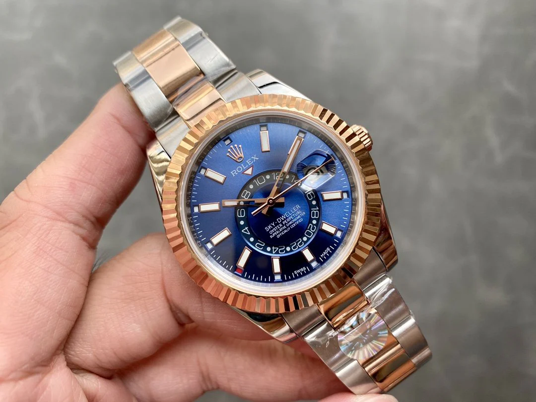 SKY-DWELLER TWO-TONE 42MM ROSE GOLD BEZEL BLUE DIAL