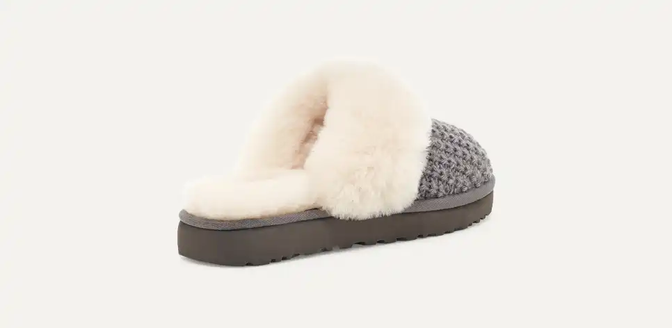UGG Women's Cozy Slipper