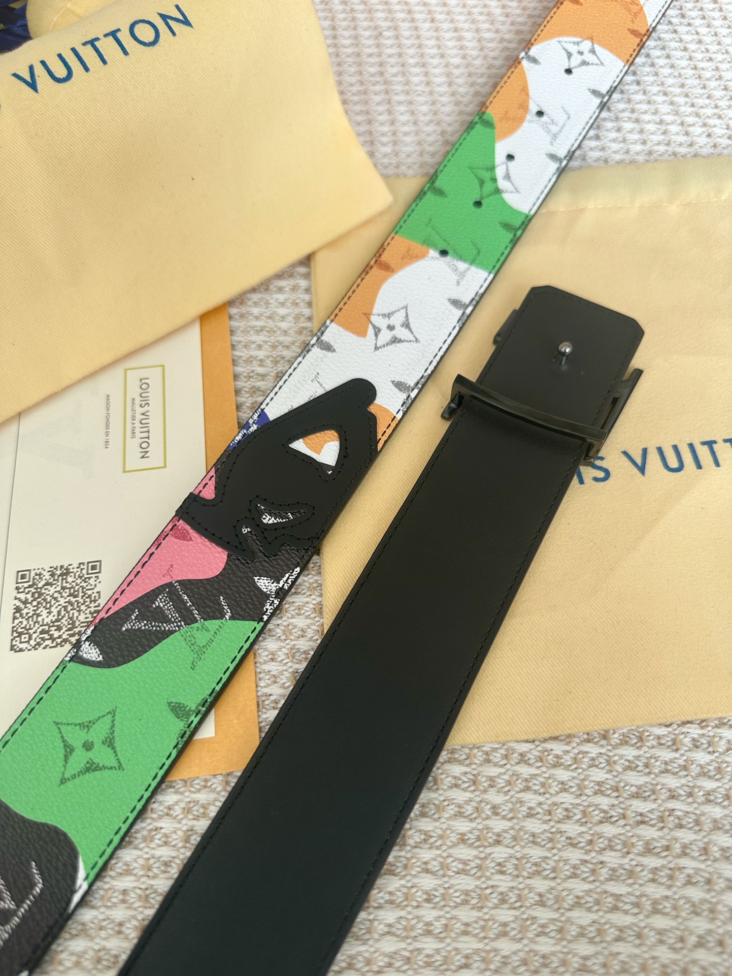 Louis Vuitton Men Belt Width 4cm