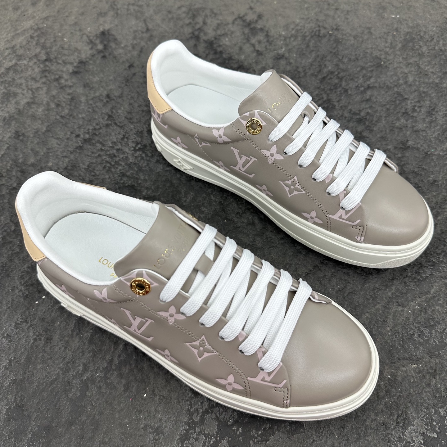 Louis Vuitton Time Out Sneaker Size 36-41