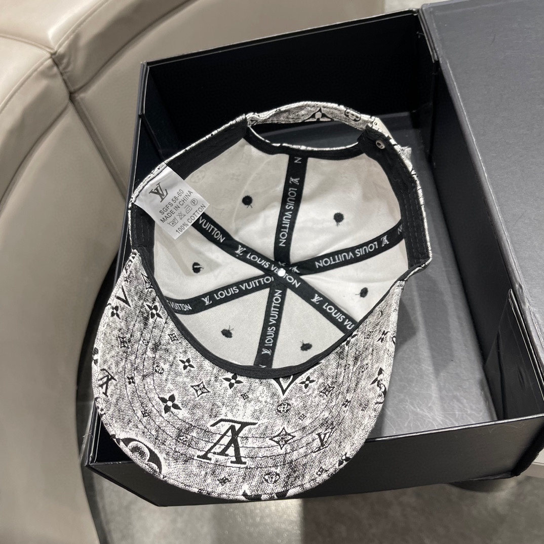 Louis Vuitton Baseball Cap