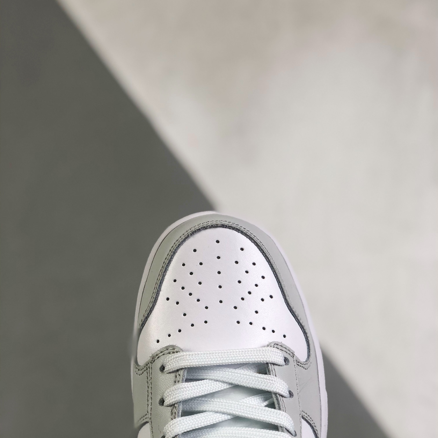 Nike SB Dunk Low Top Mens/Women Sneakers Shoes White Grey 36 - 46