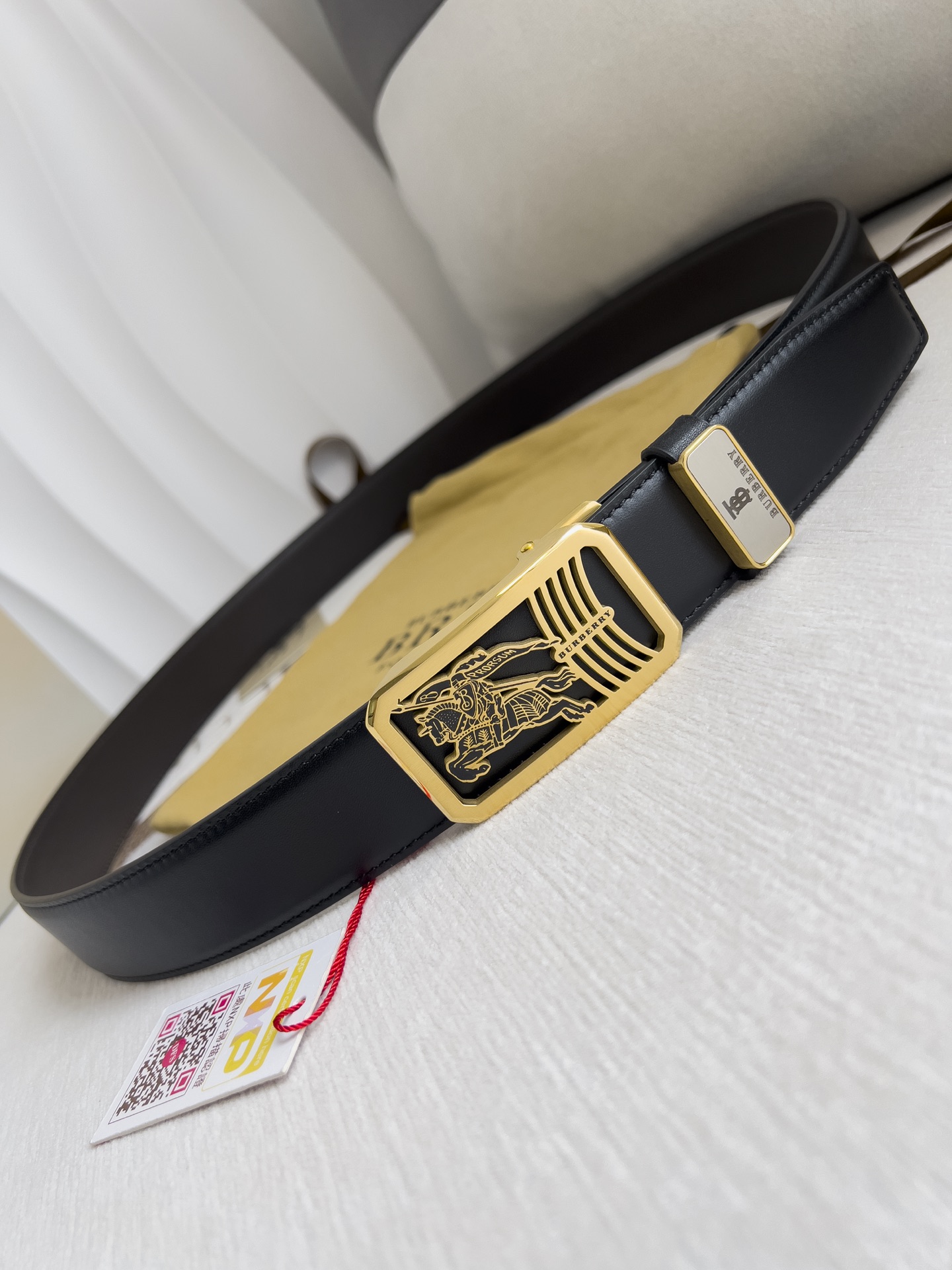 Burberry Men Belt Width 3.5cm