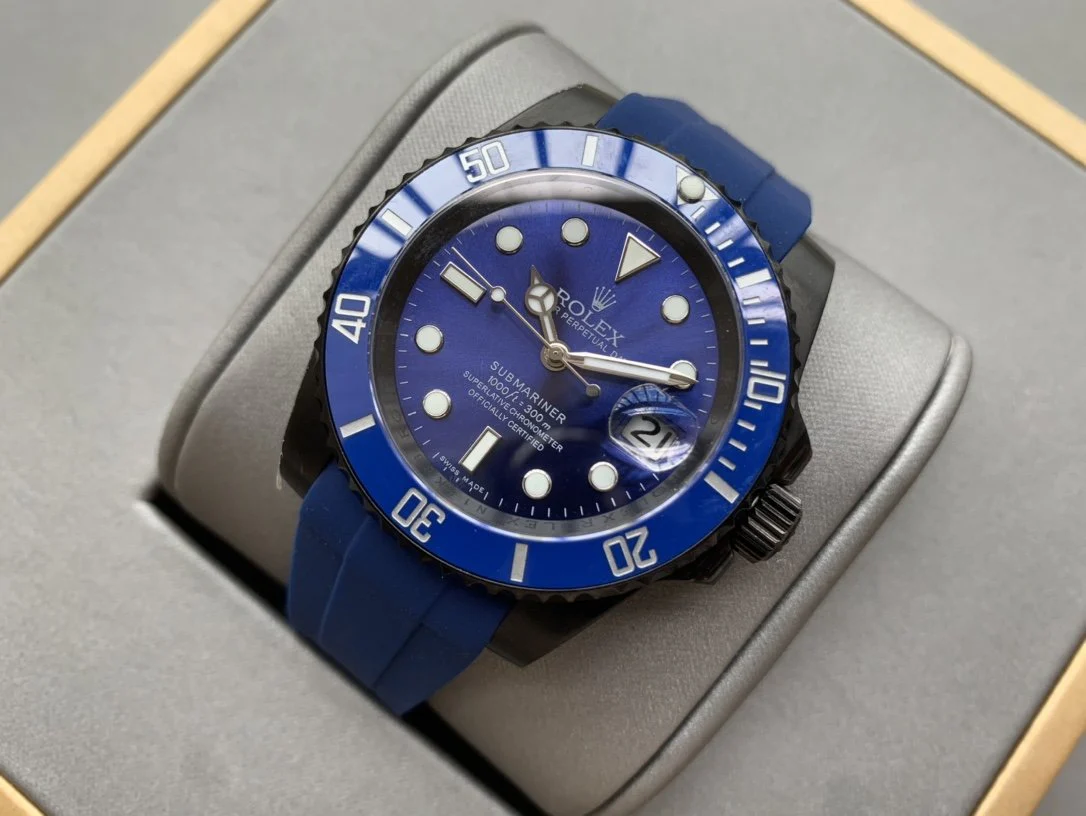 SUBMARINER DATE 41 BLACK CASE BLUE DIAL
