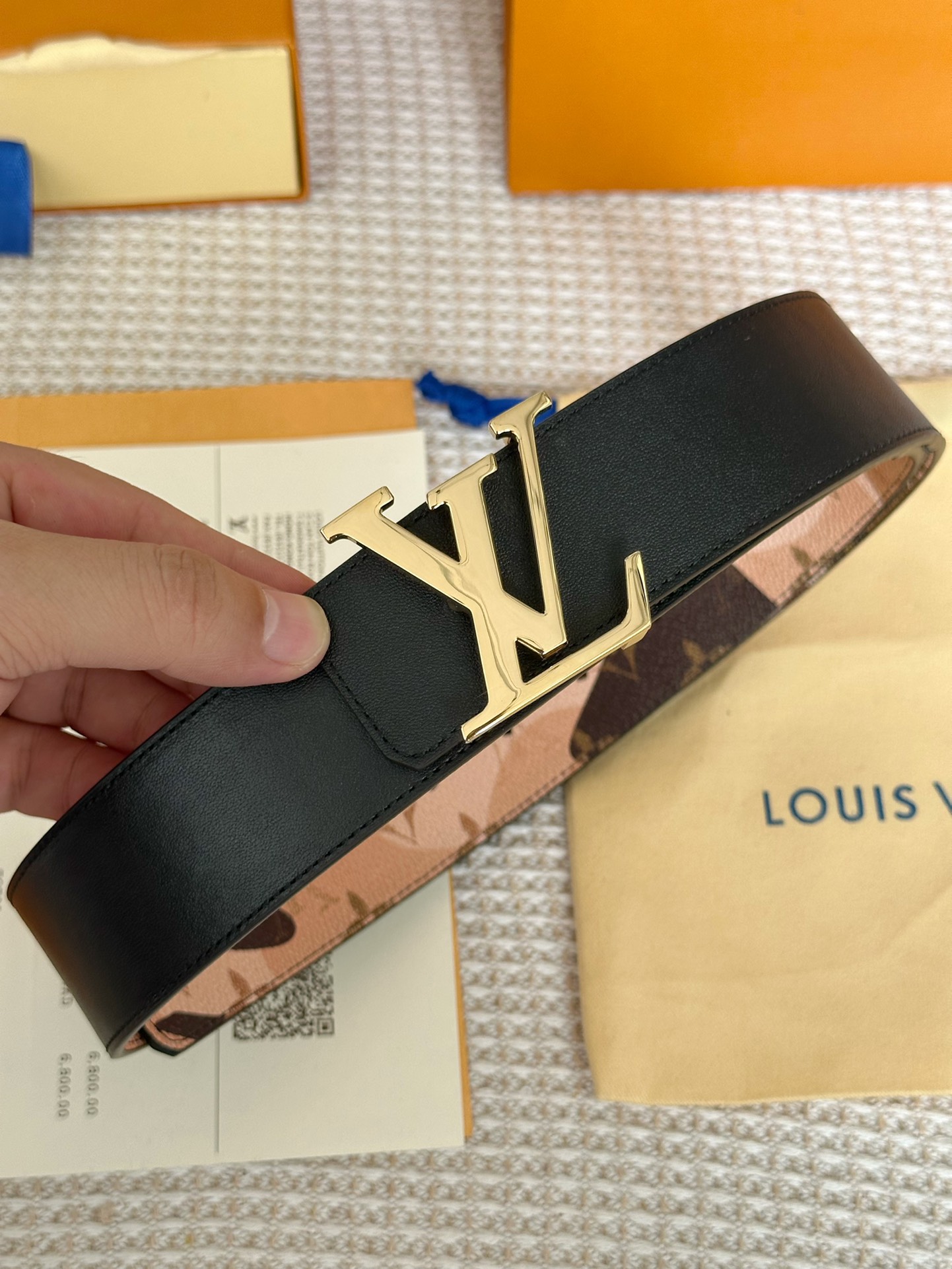 Louis Vuitton Men Belt Width 4cm