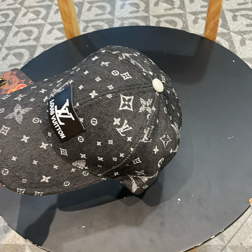 Louis Vuitton Baseball Cap