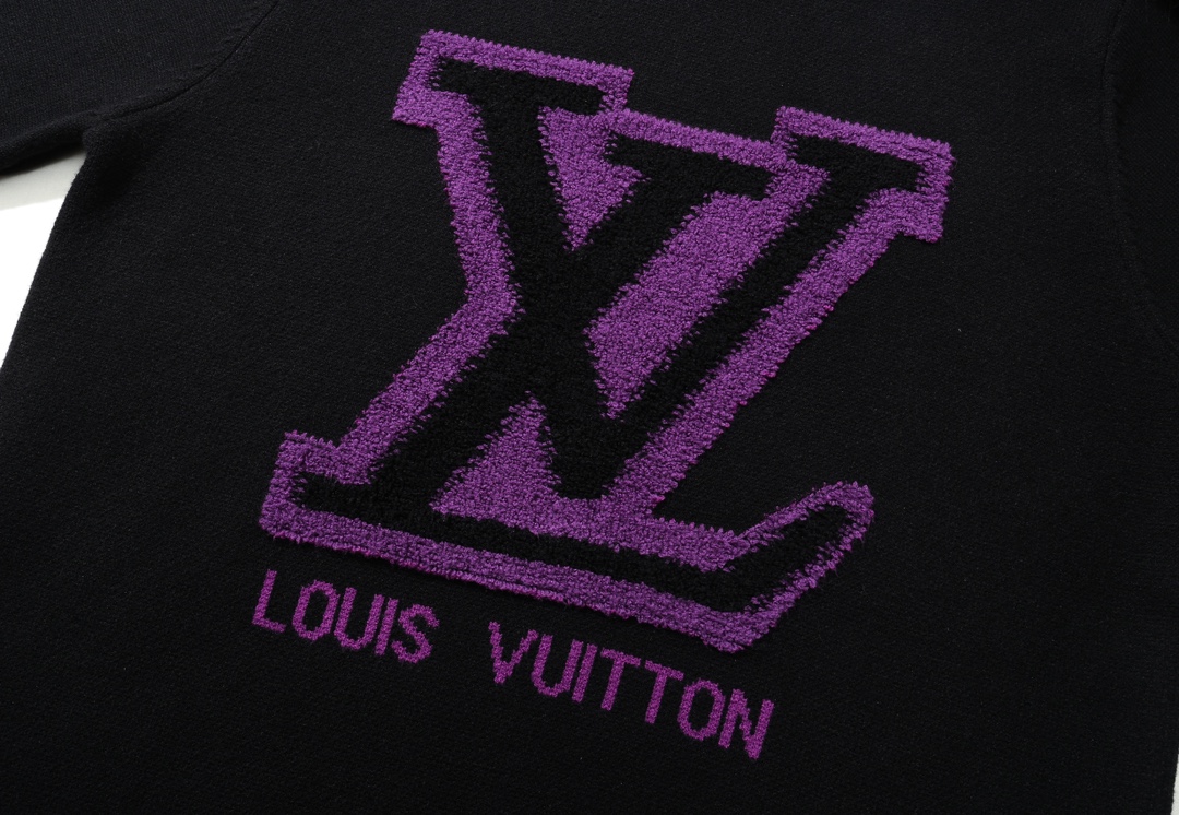 Louis Vuitton Unisex Sweatshirt Size S-XL