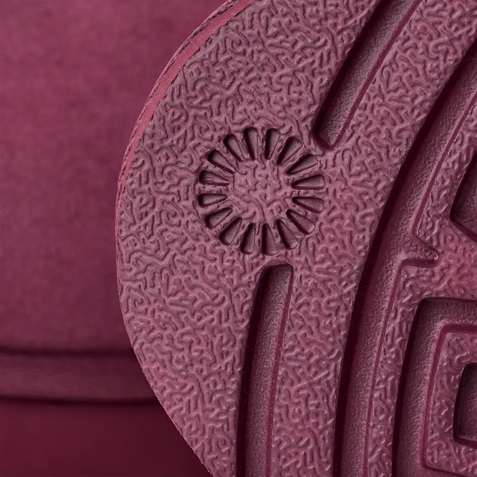 UGG Women's Classic Ultra Mini