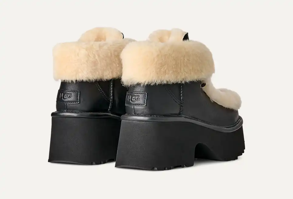 UGG Women's Esmee Leather Lace up