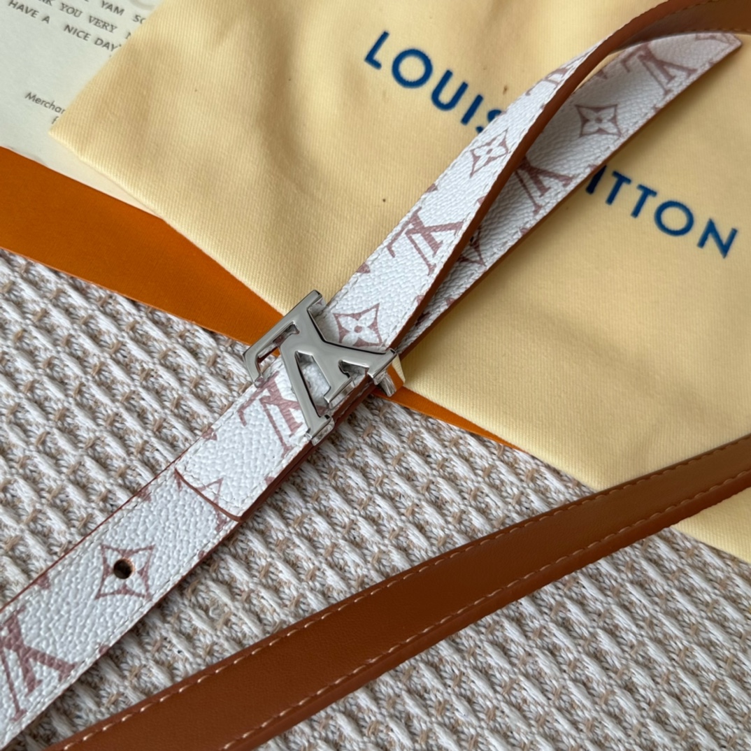Louis Vuitton Women Belt Width 2cm