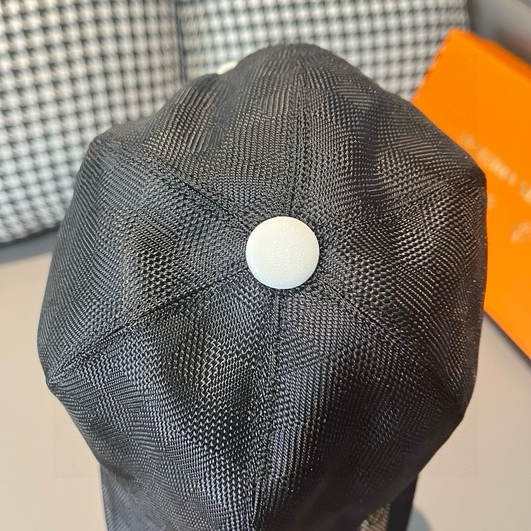 Louis Vuitton Baseball Cap