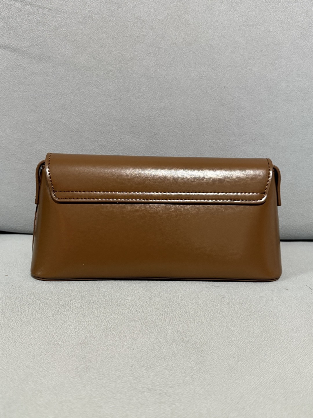 Celine 25ss Lulu Shoulder Bags Size 24*11.5*8cm