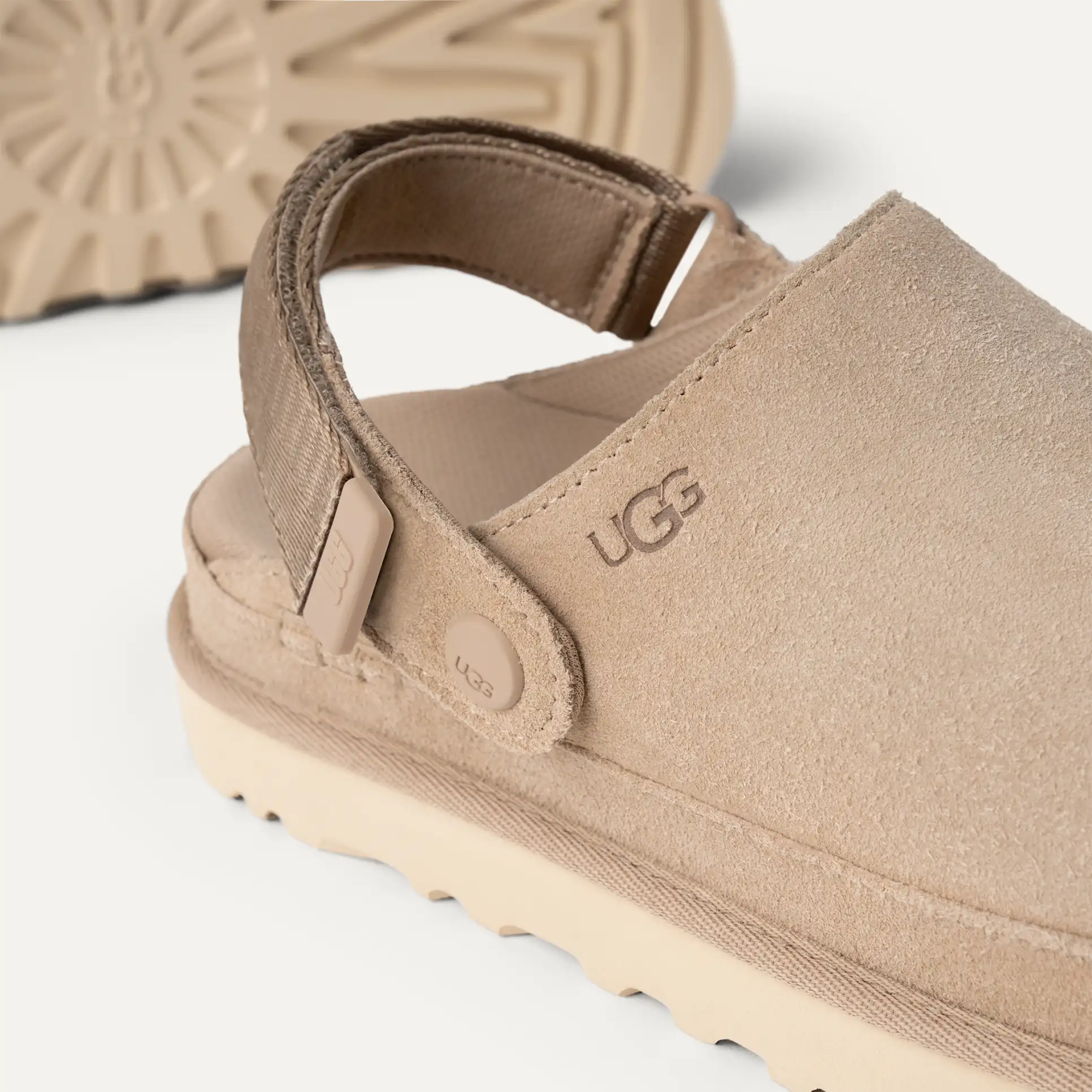 UGG Women's Goldenstar Clog