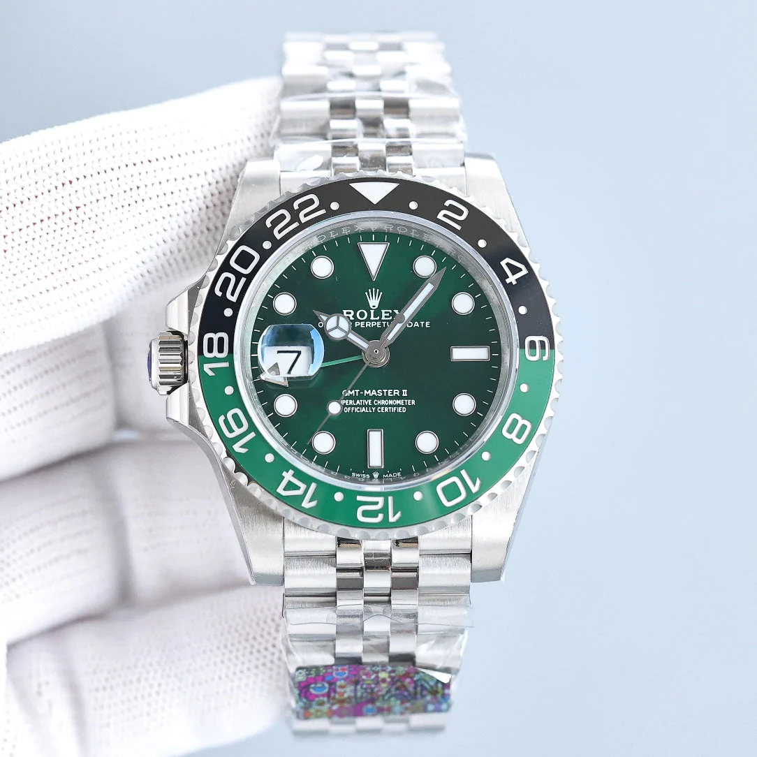 GMT-MASTER II CUSTOM GREEN BLACK BEZEL GREEN DIAL