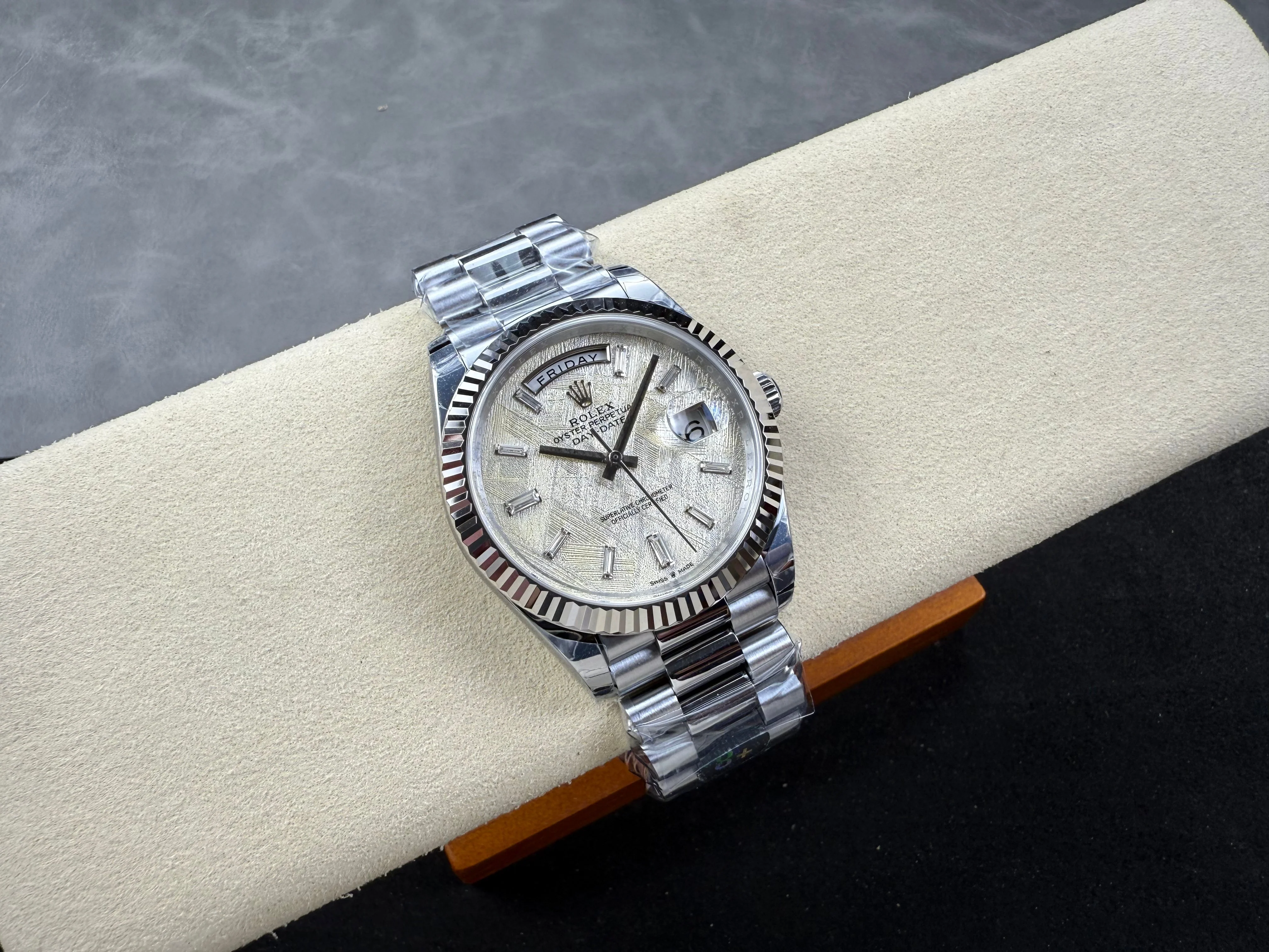 Rolex Day-Date 40mm Silver Gold