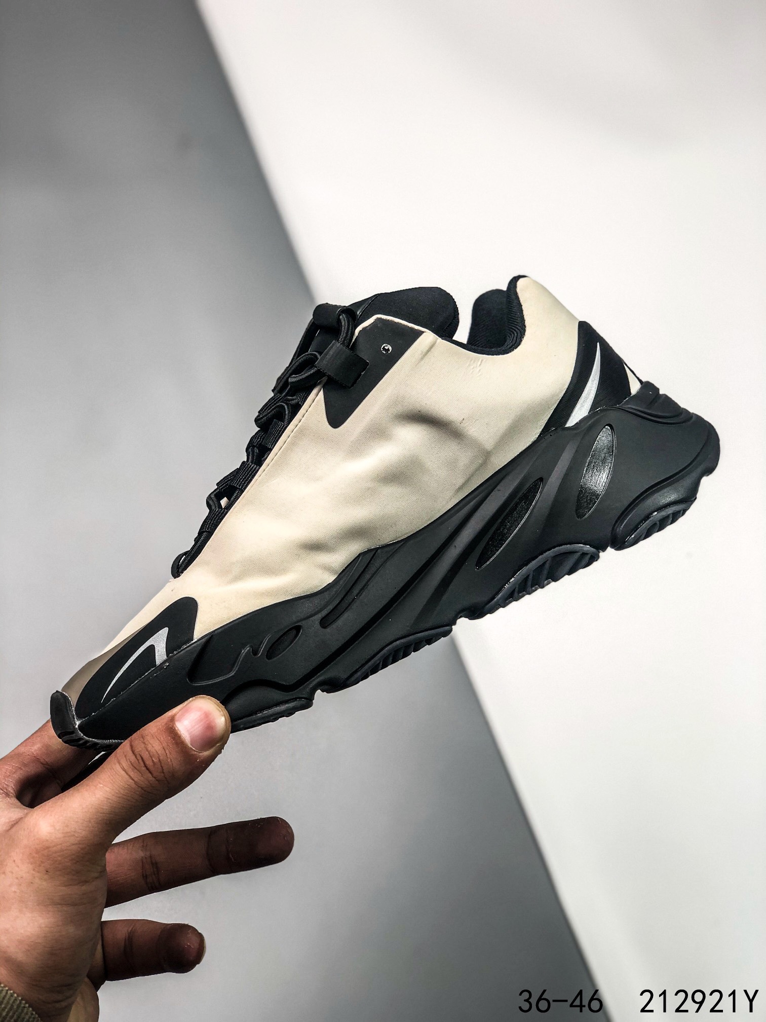 Yeezy 700 V2 Mens/Women's Sneakers Shoes 36 - 46