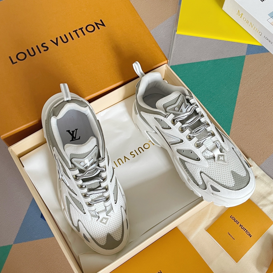 Louis Vuitton LV Runner Tatic Sneaker Size 40-46