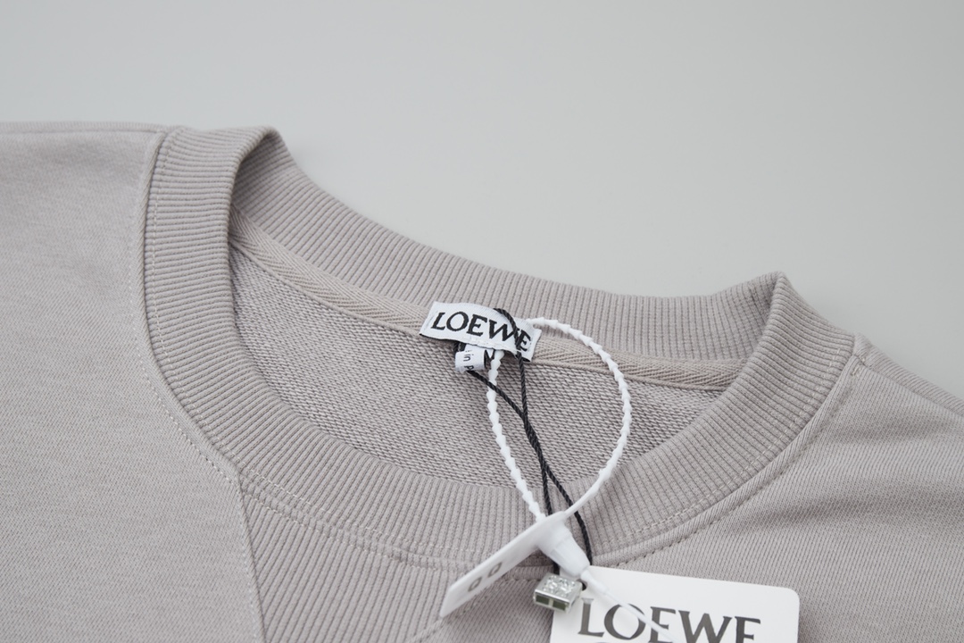 Loewe Unisex Sweatshirt Size S-XL