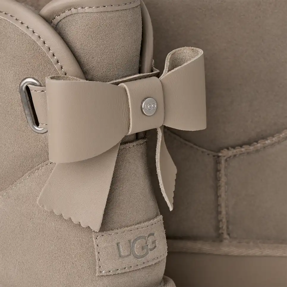 UGG Women's Ultra Mini Bailey Leather Bow