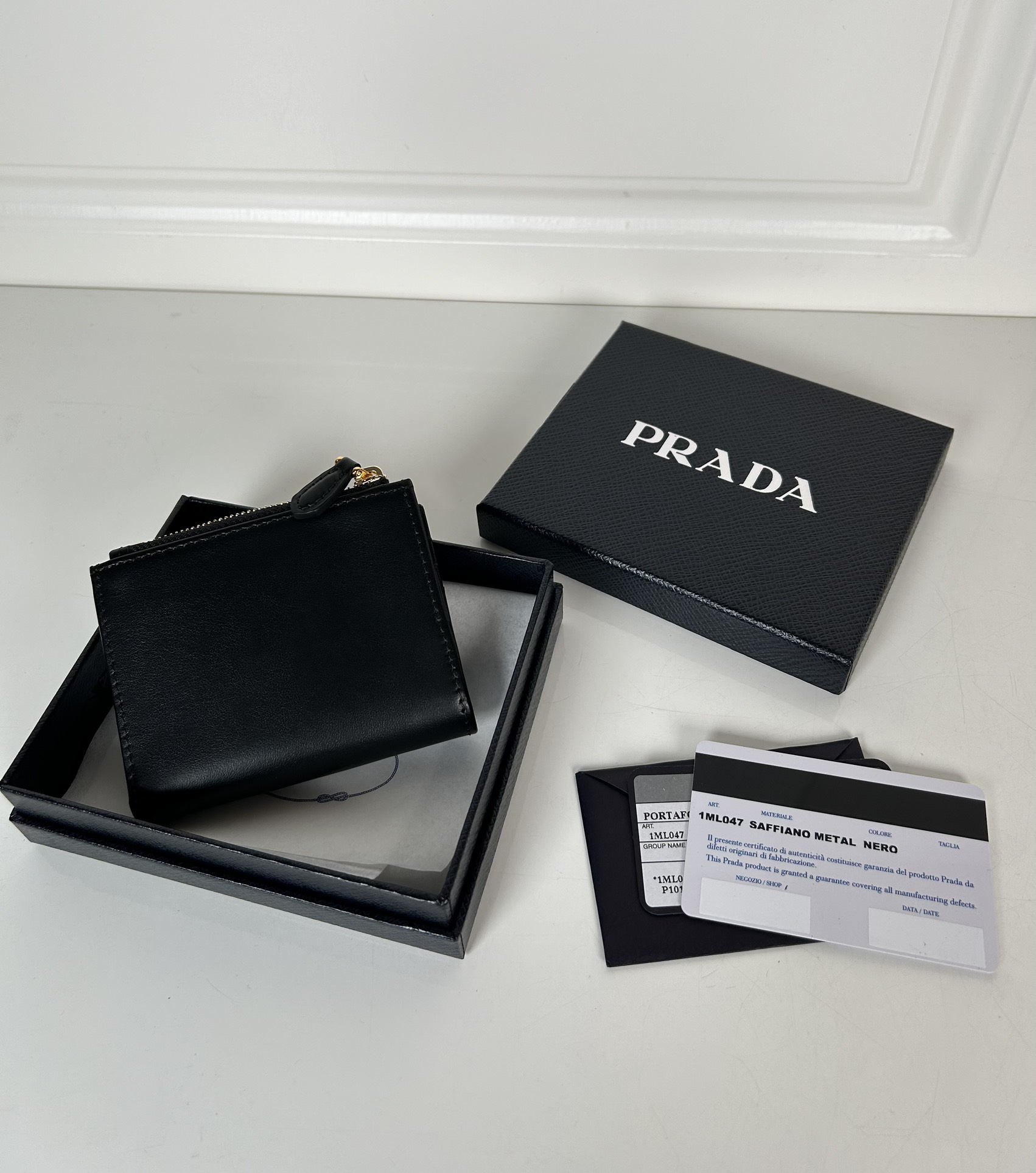 Prada Card Holder Size 10*8cm
