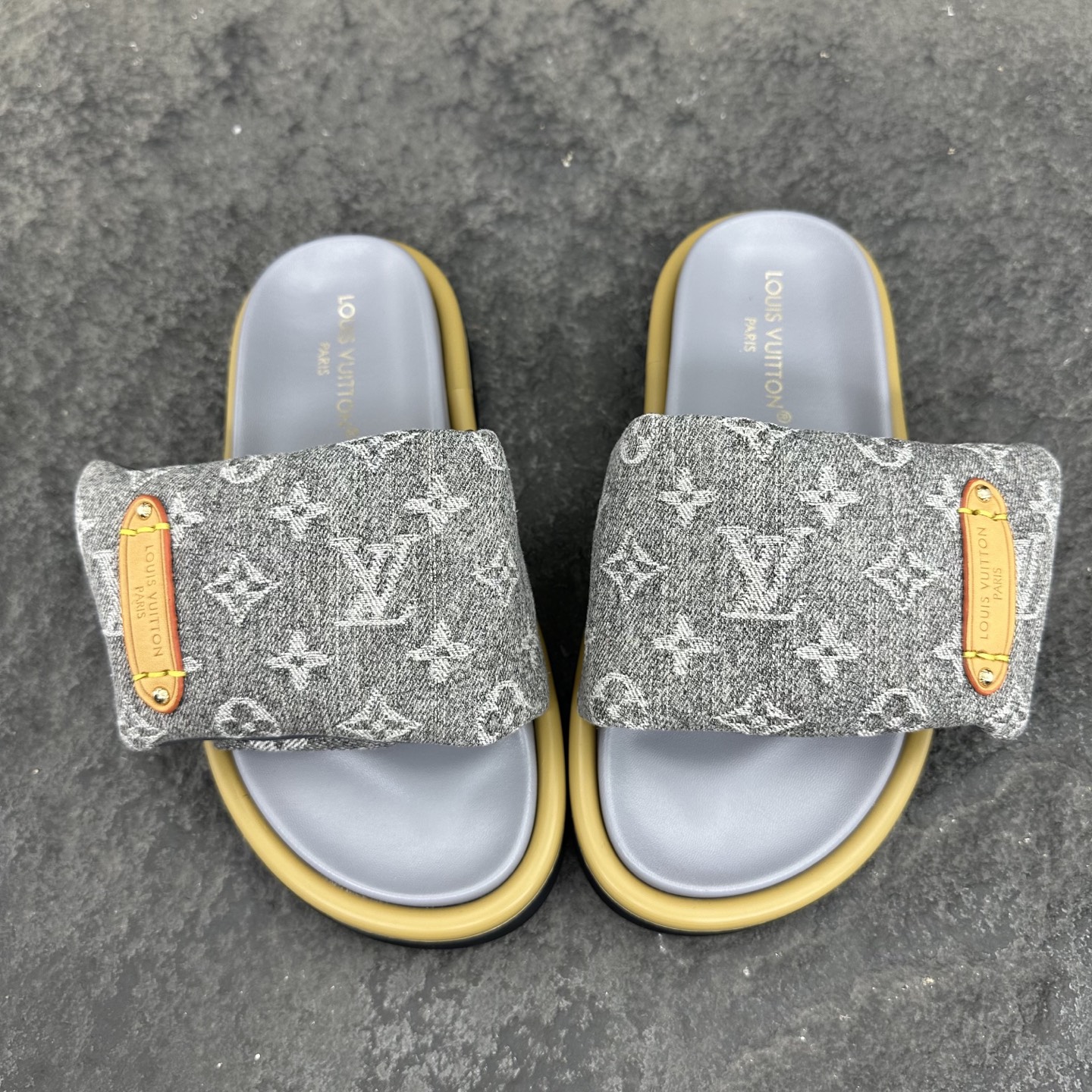 Louis Vuitton Pool Pillow Flat Comfort Slippers Size 36-46