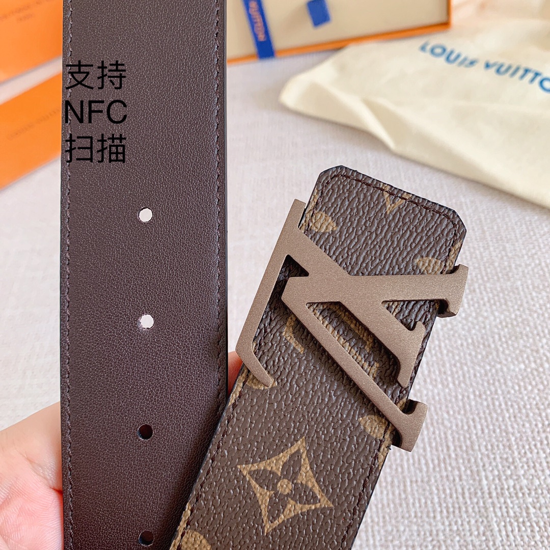 Louis Vuitton Men Belt Width 4cm
