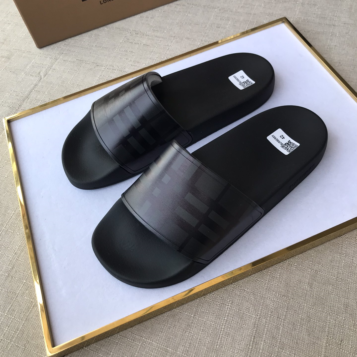 Burberry Mens Women Sandals Gr. 36-46