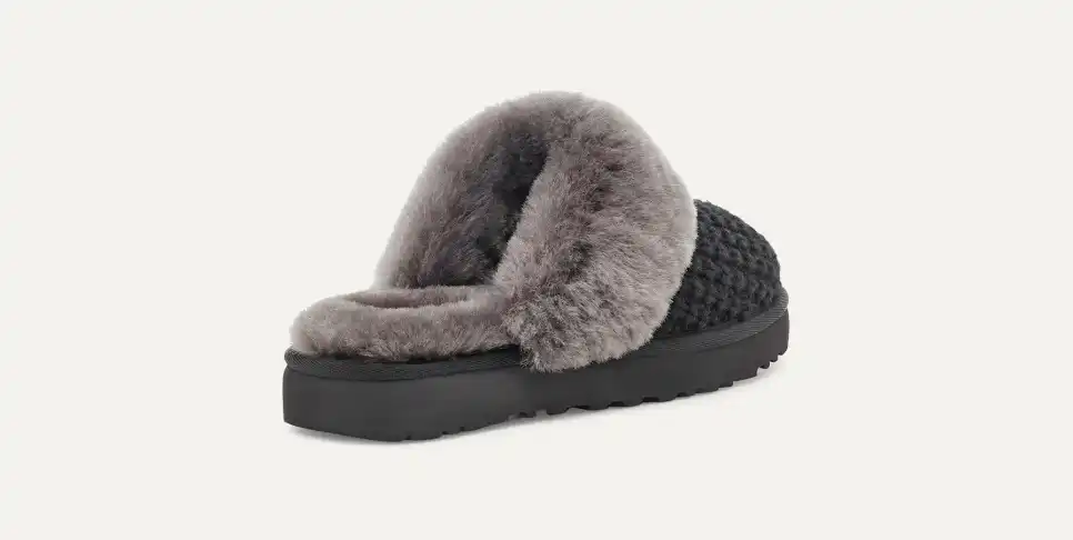 UGG Women's Cozy Slipper