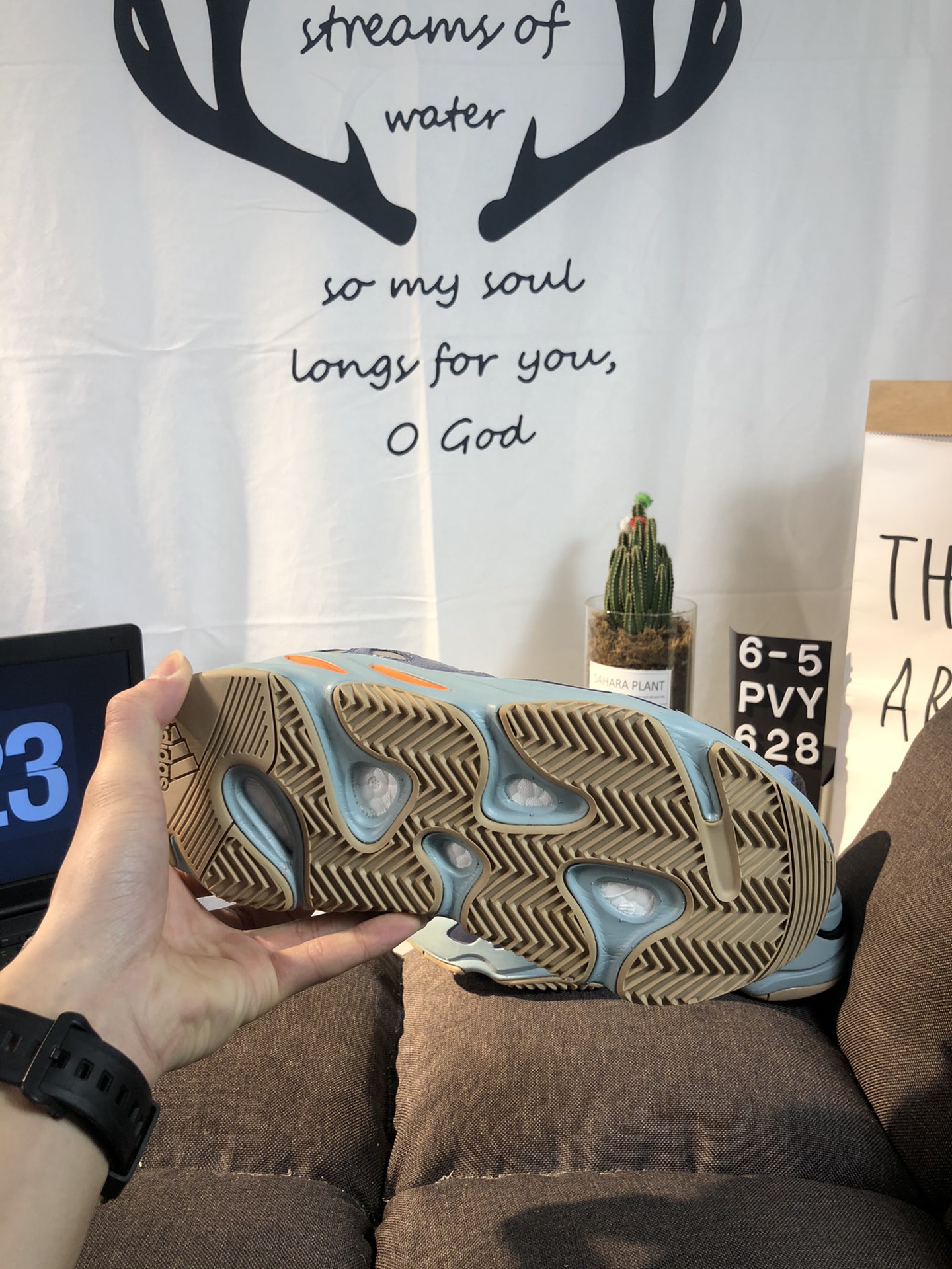 Yeezy 700 Boost Mens/Women's Sneakers Shoes 36 - 45