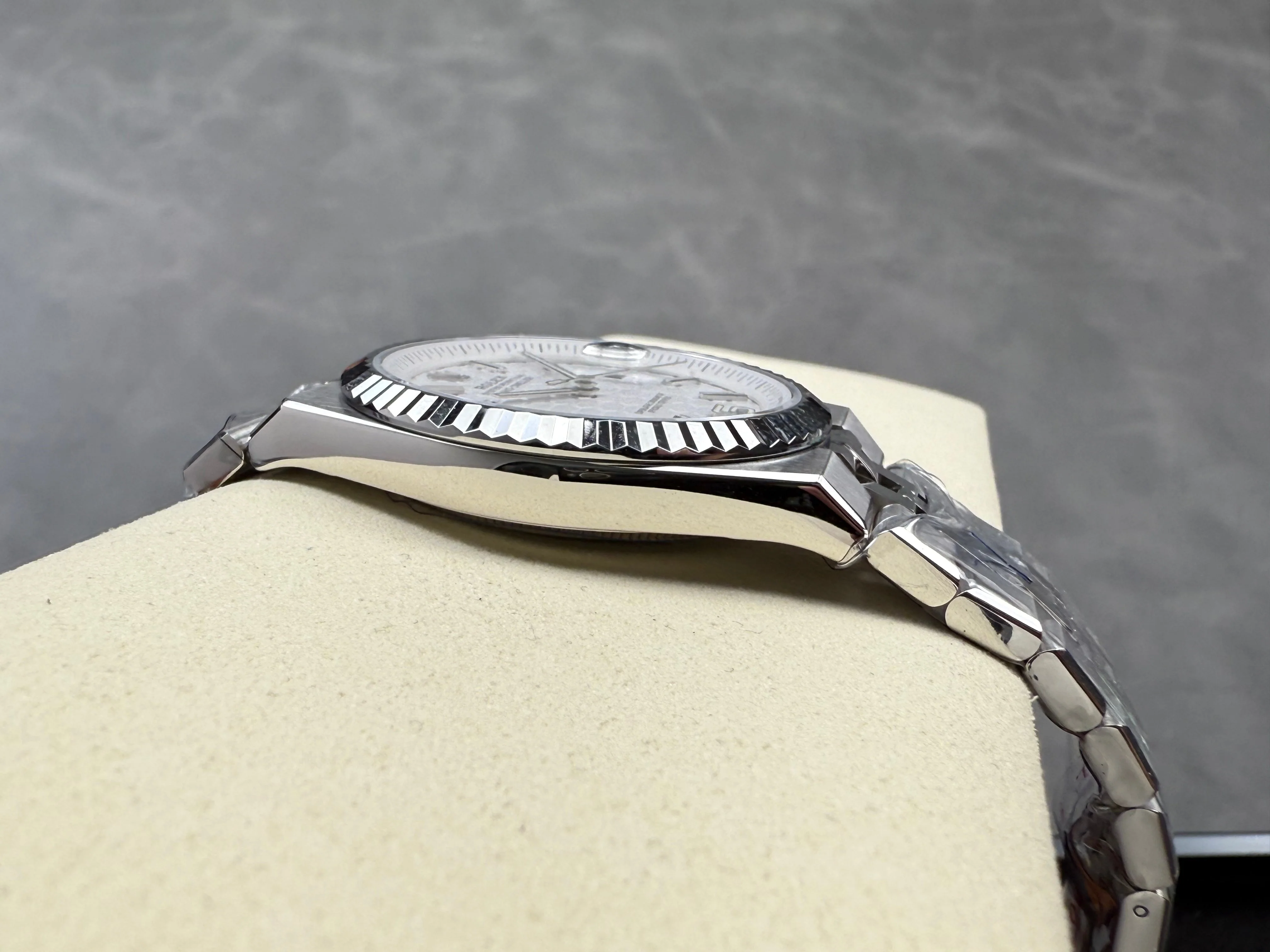 Rolex Land Dweller 40mm Silver White