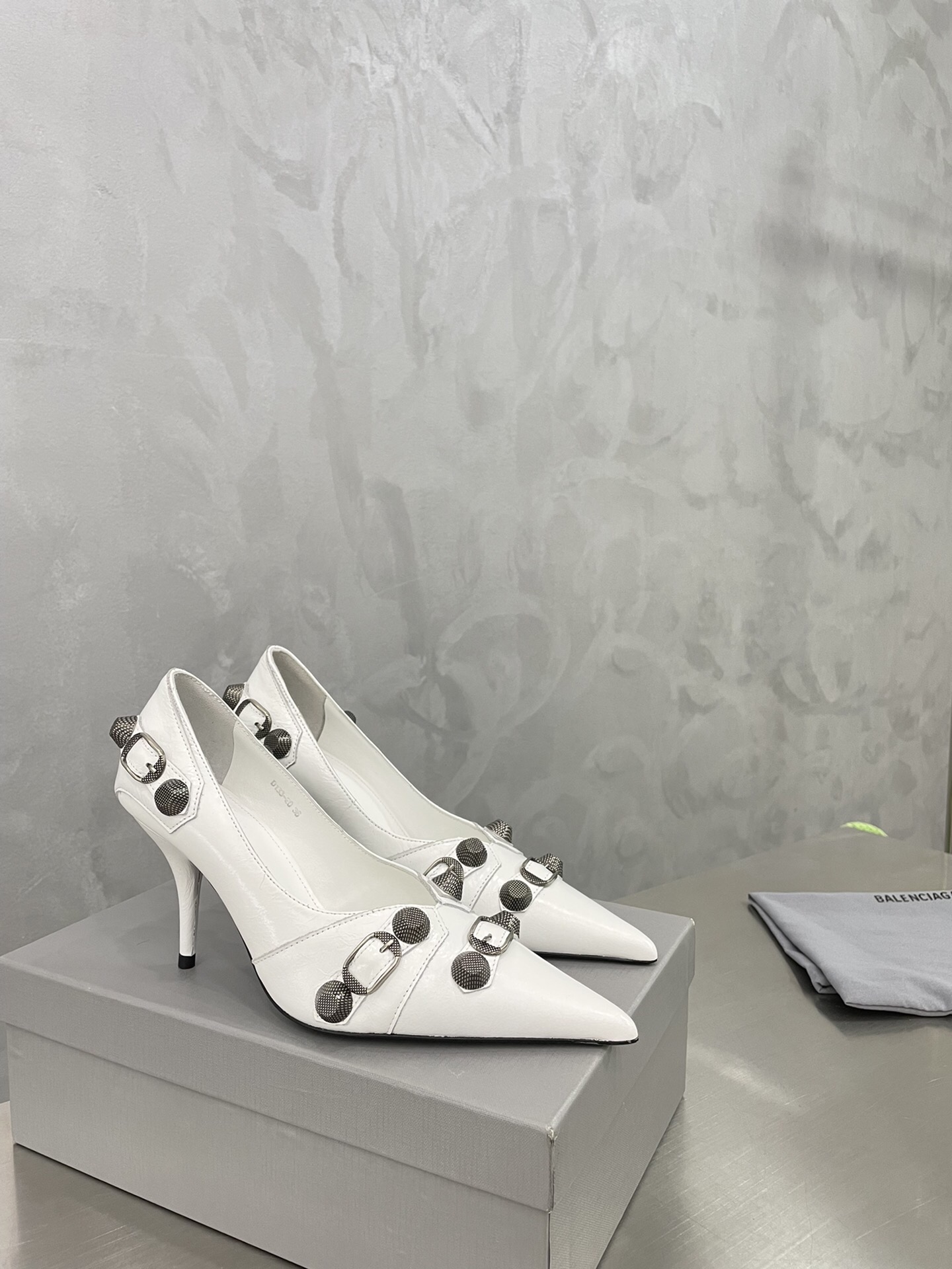 Balenciaga Cagole Pumps Size 35-40 2-Color