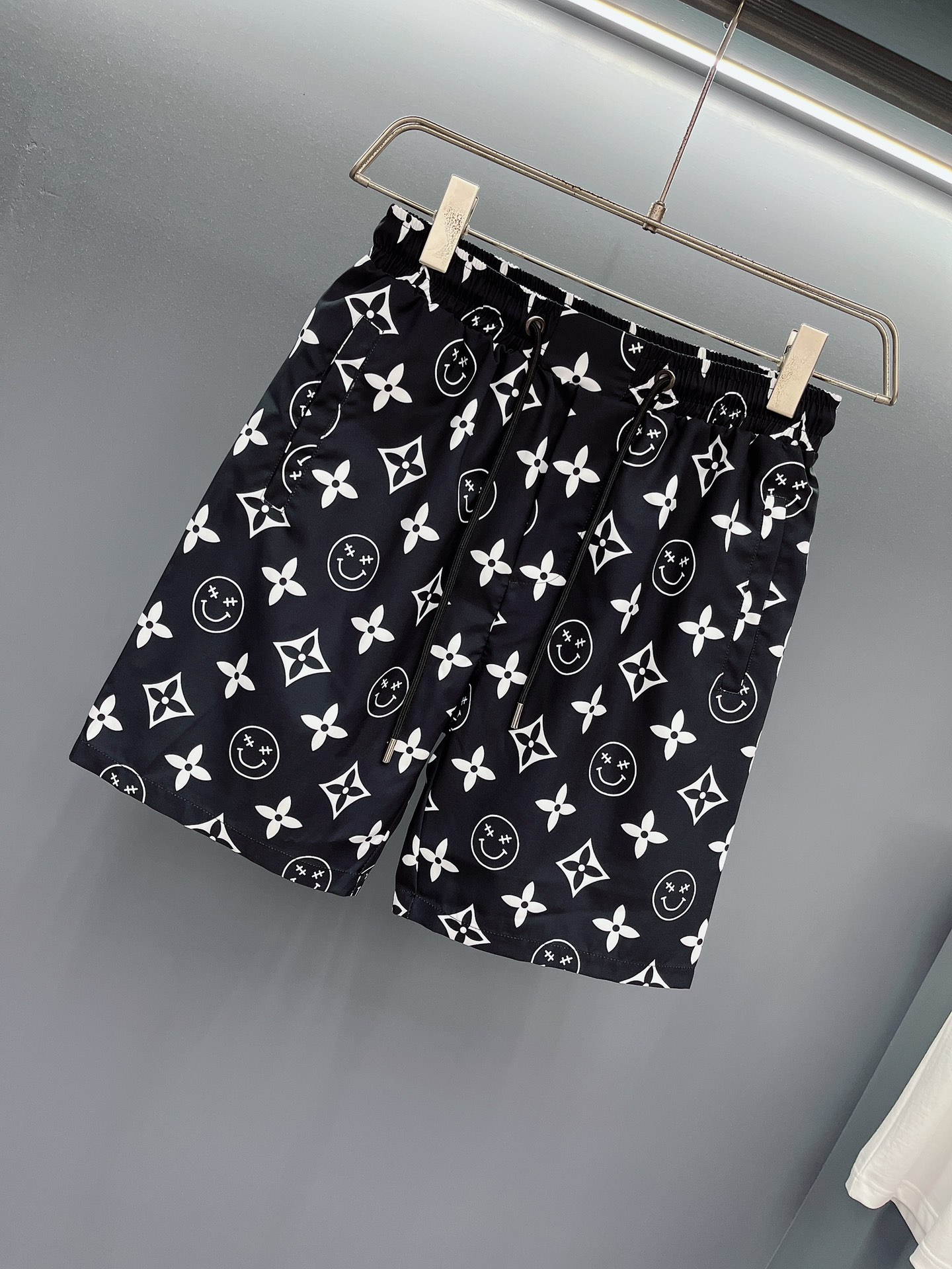 Louis Vuitton Beach Pants Size M-XXXL