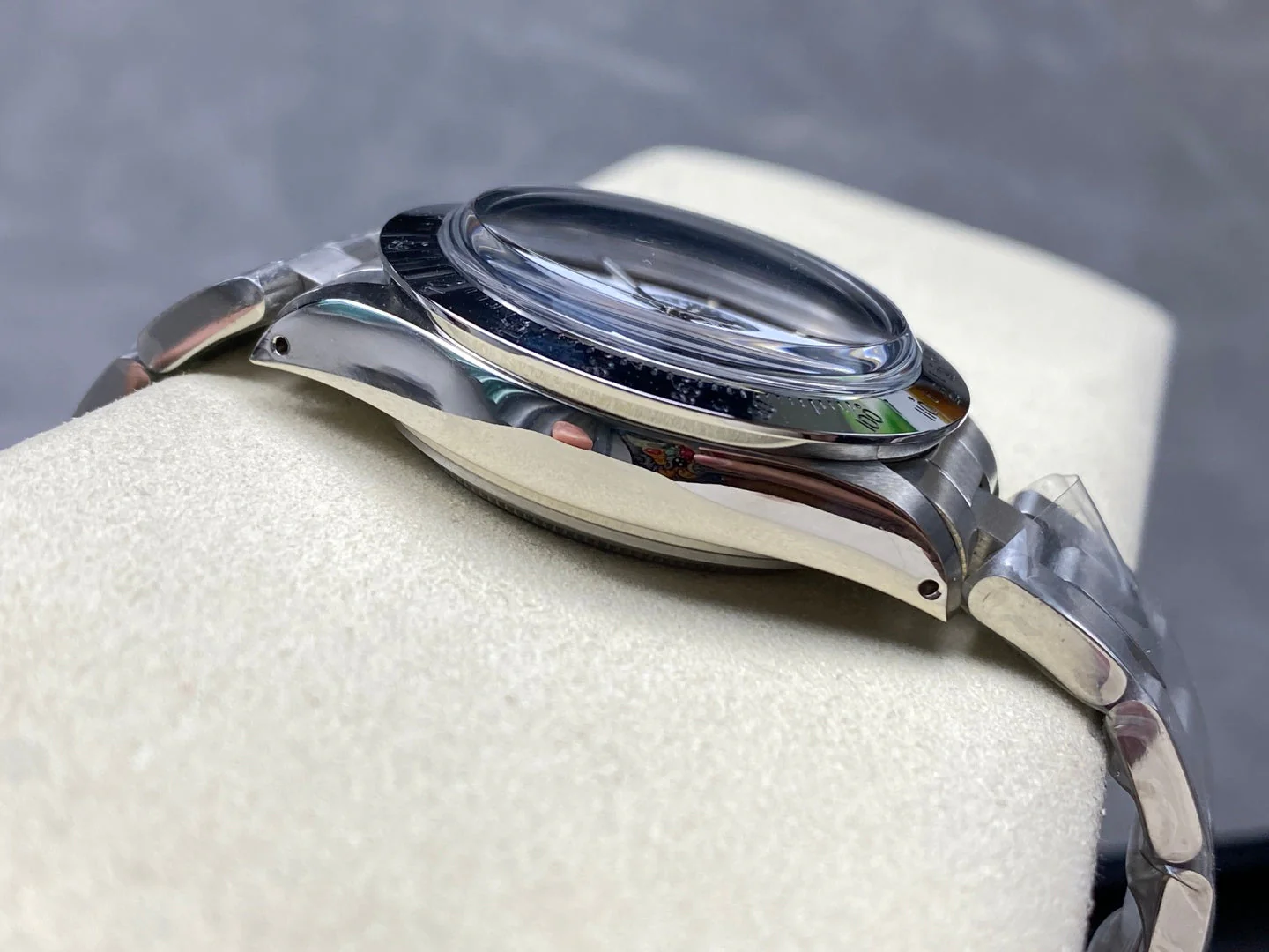 Rolex Daytona 37.5mm Silver White Black