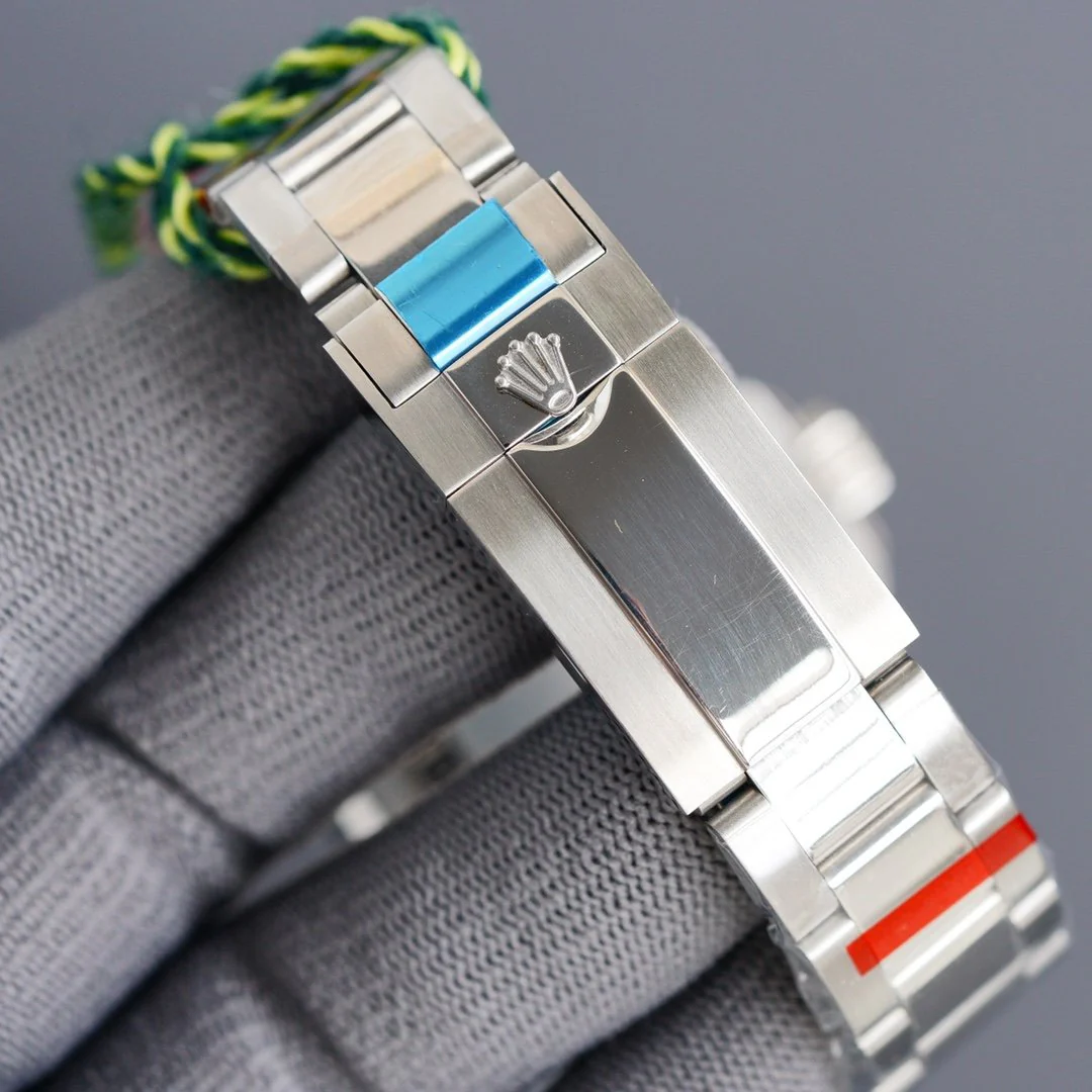 YACHT MASTER 40MM CERAMIC BEZEL BLACK DIAL