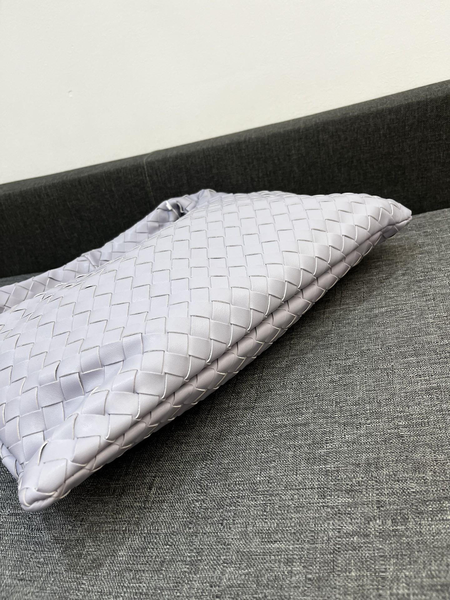 Bottega Veneta HO Shoulder Bags 40*24cm