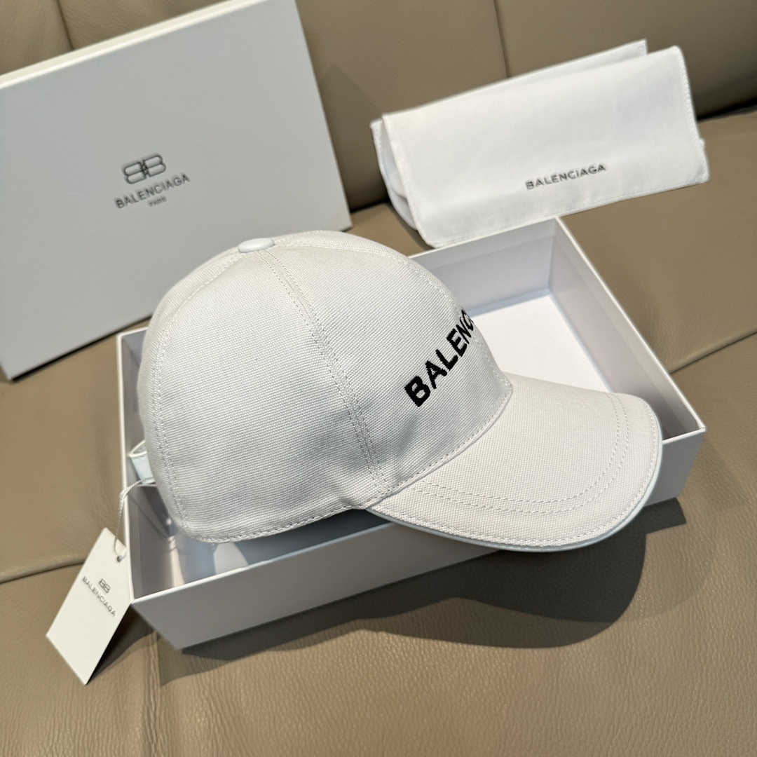 Balenciaga Baseball Cap