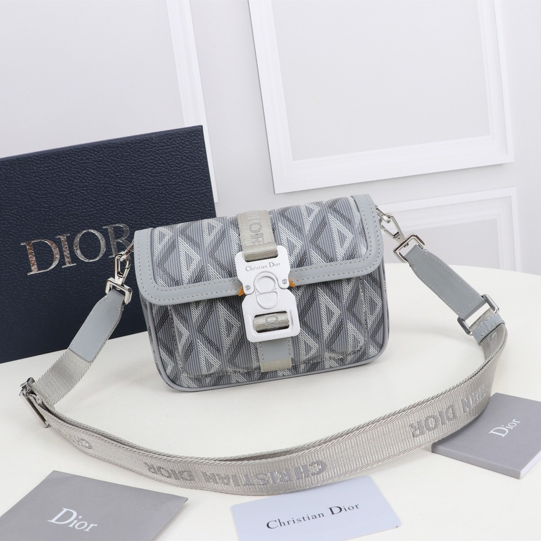 Dior Mini Hit The Road Men Shoulder Bags Size 19*11*4cm