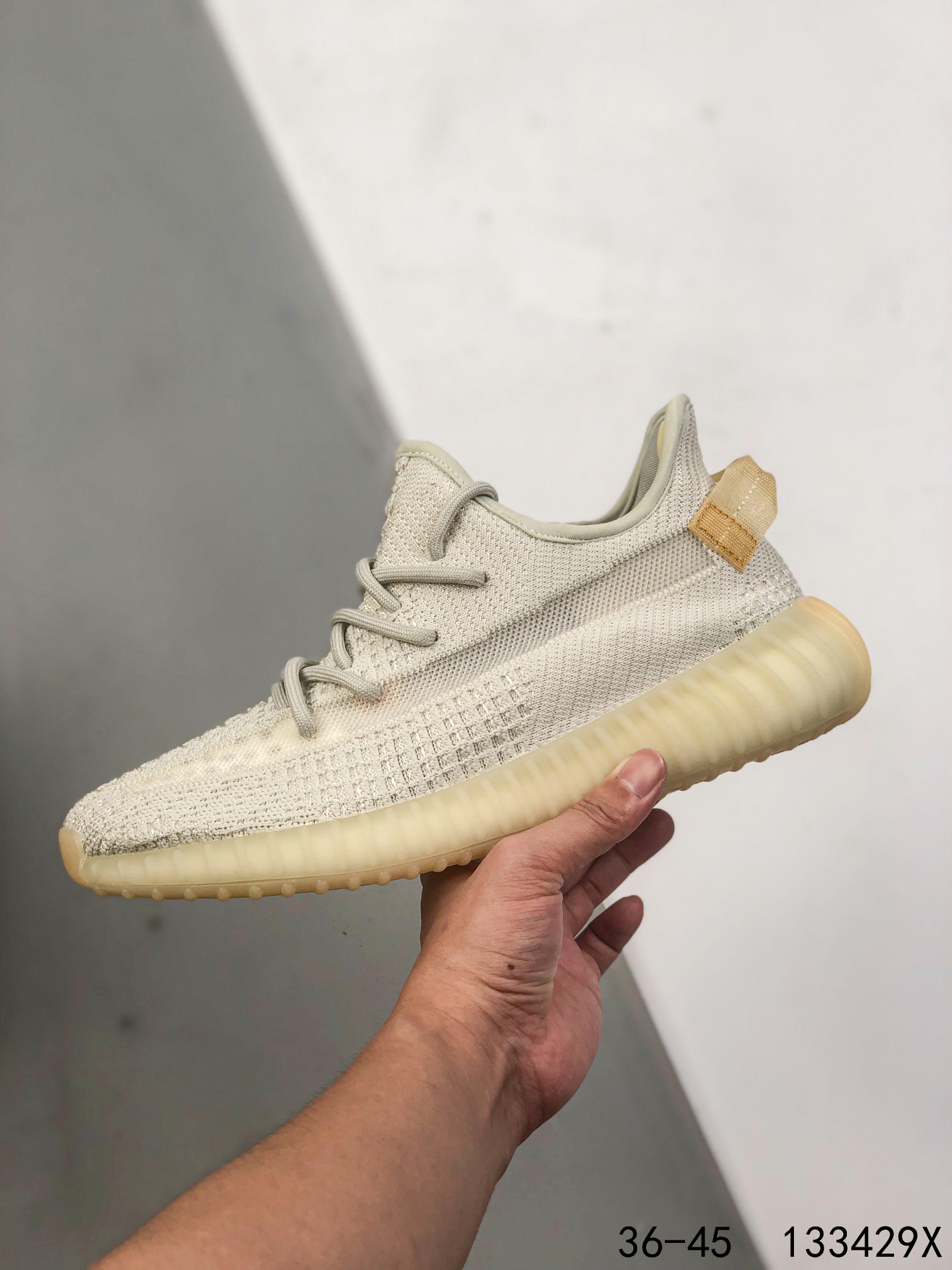 Yeezy 350 Boost 350 V2 Mens/Women Sneakers Shoes Light Yellow 36 - 45