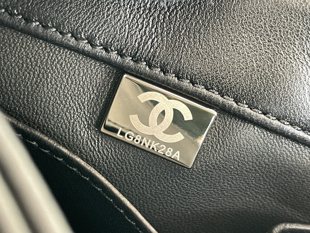 Chanel Trendy CC 2022ss Shoulder Bags 25*17*12cm