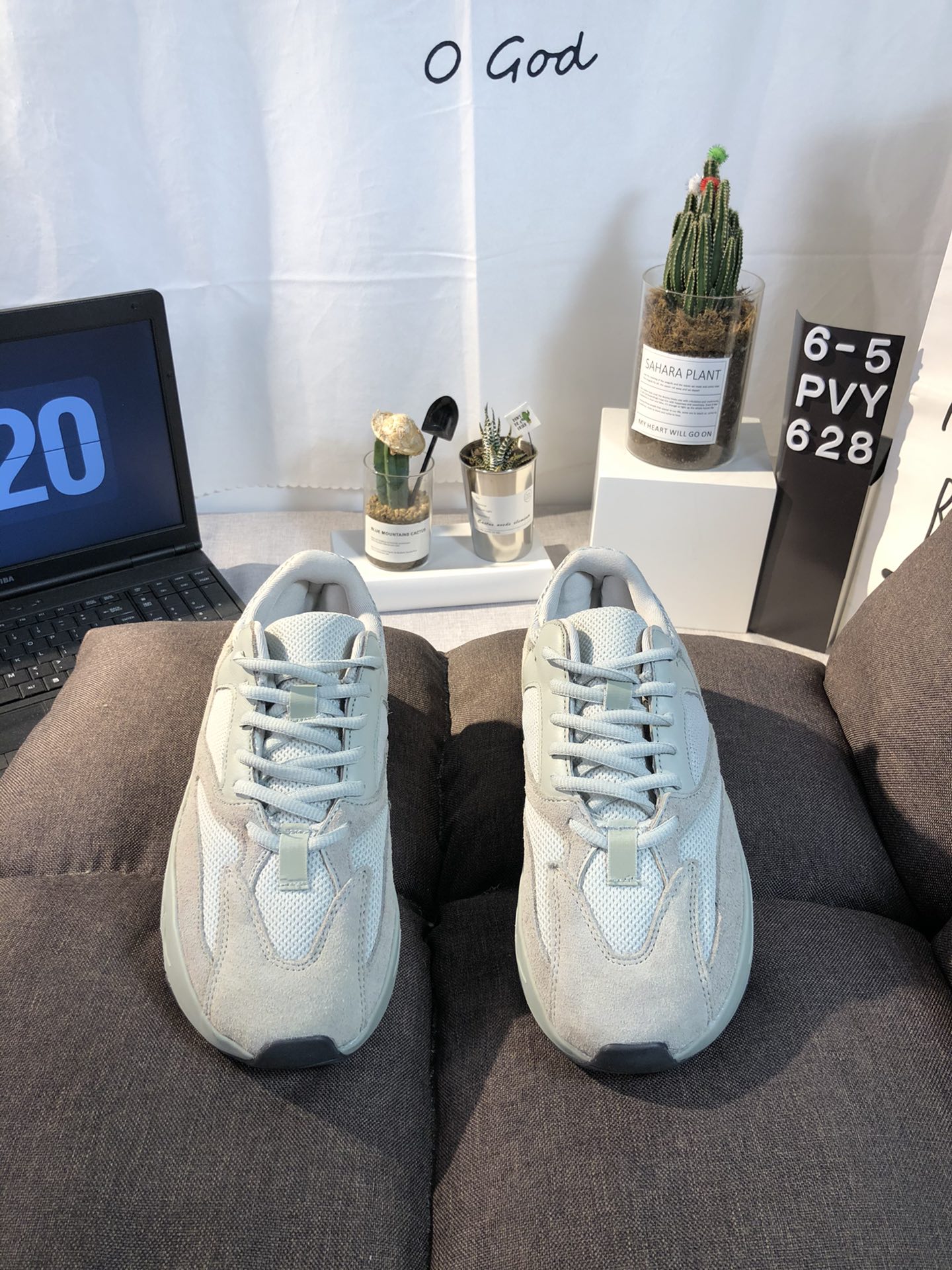 Yeezy 700 Boost Mens/Women's Sneakers Shoes 36 - 45