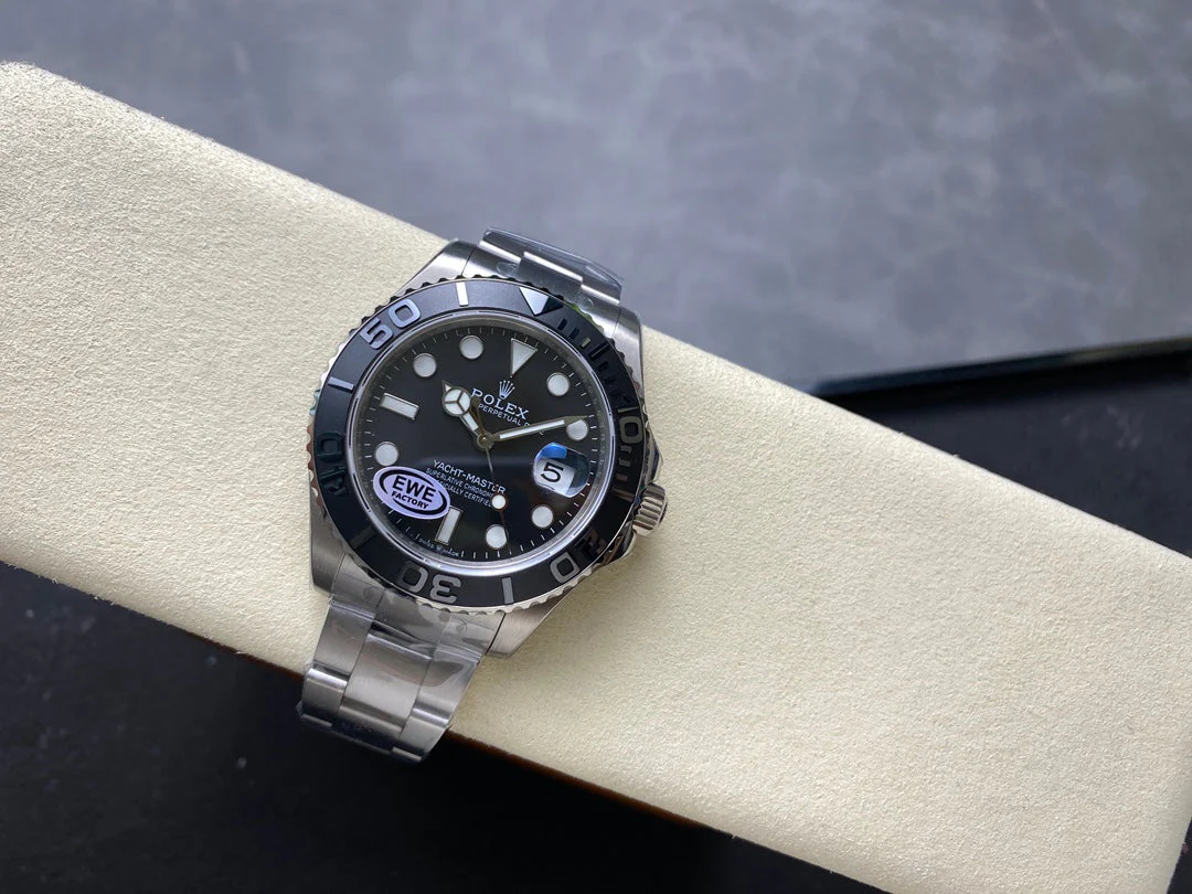 Rolex Yacht-Master 42mm Silver Black