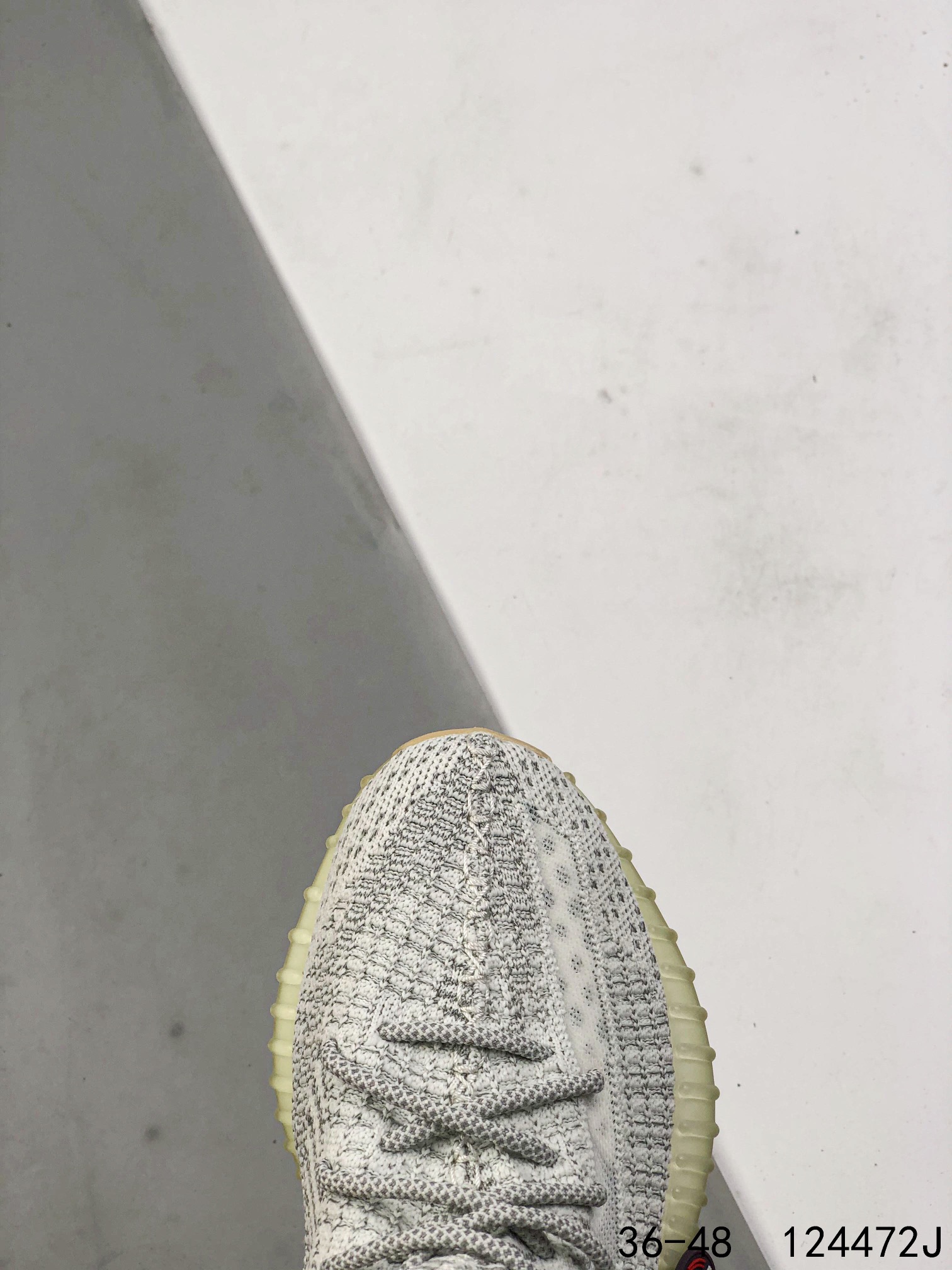 Yeezy 350 Boost 350 V2 Mens/Women Sneakers Shoes Light Grey 36 - 45