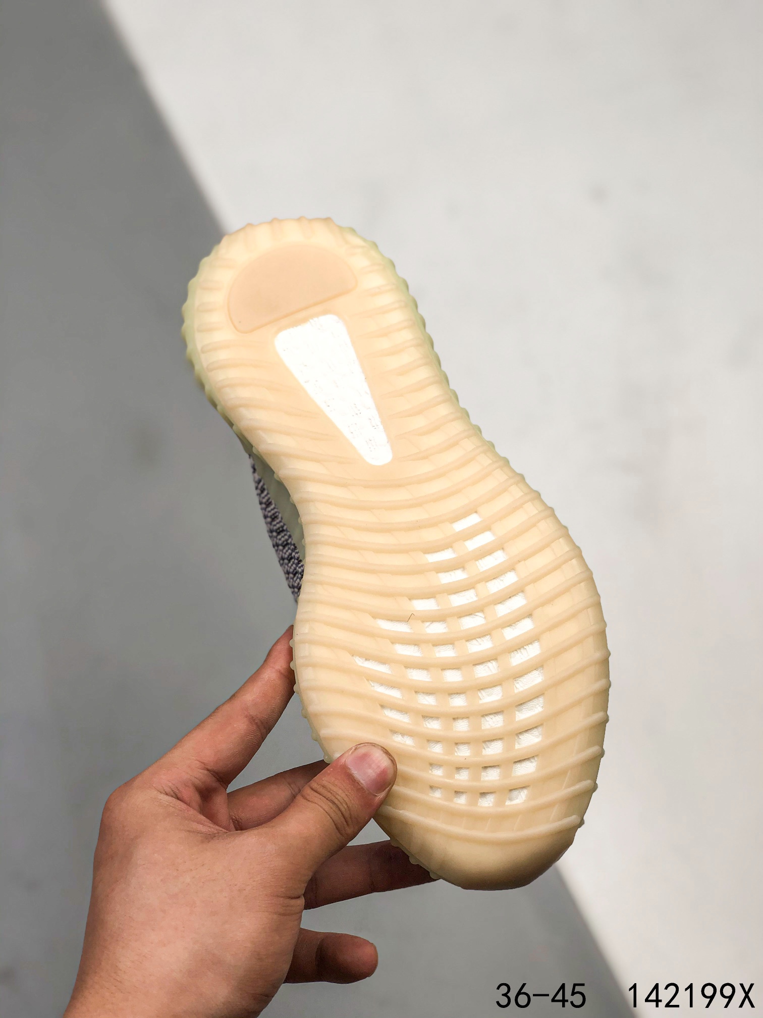 Yeezy 350 Boost 350 V2 Mens/Women Sneakers Shoes Light Yellow2 36 - 45