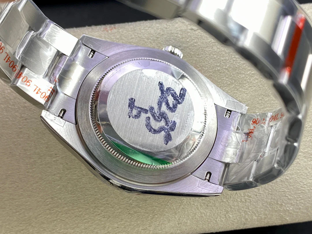 DATEJUST 41 LIGHT BLUE NUMERALS SILVER CASE