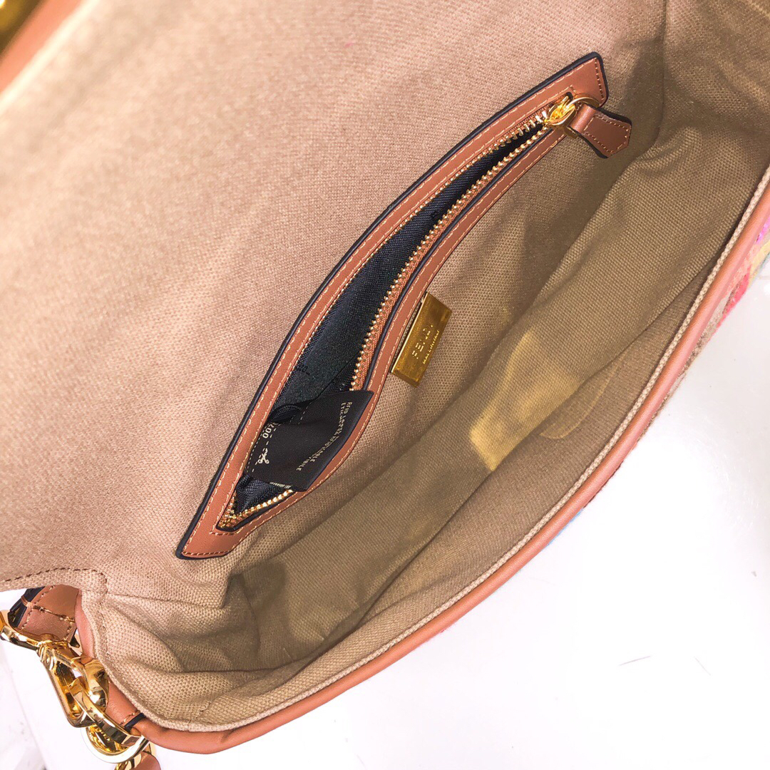 Fendi New Shoulder Bags 26*5*15cm
