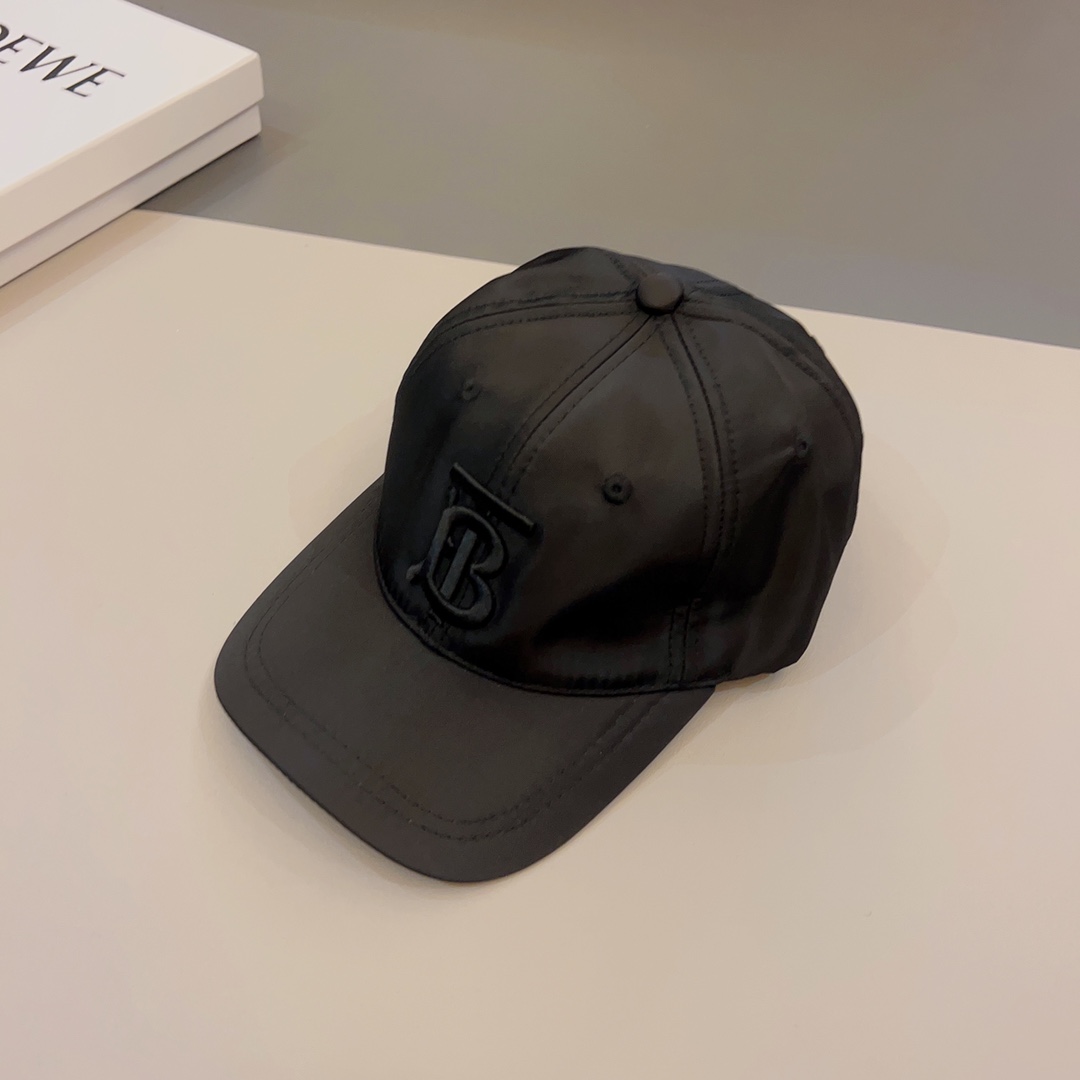 Burberry Baseball Cap 2-Color