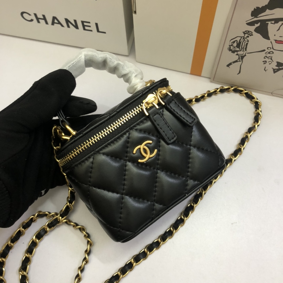 Chanel Women Shoulder Bags 11*8.5*7cm