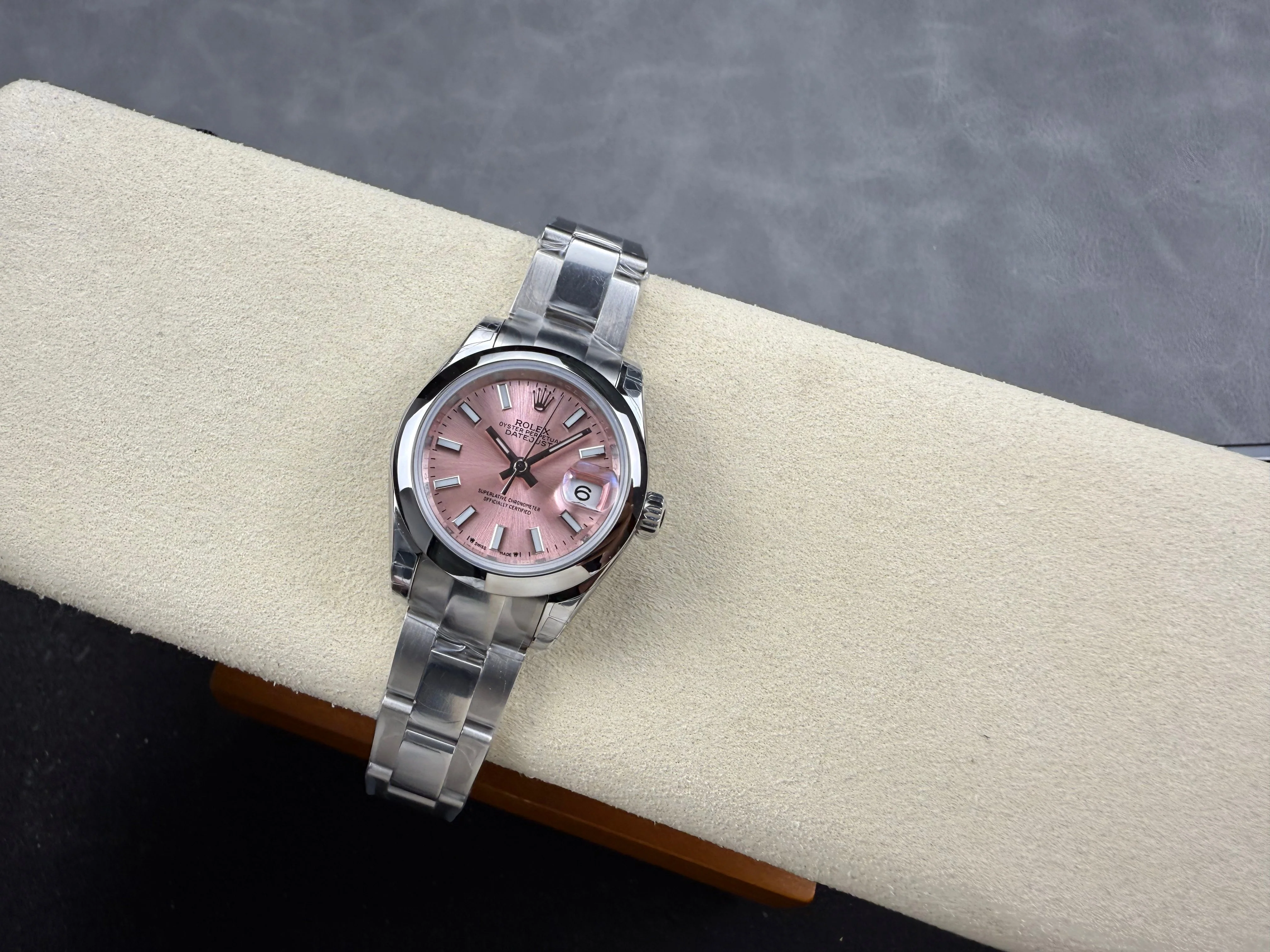 Rolex Day-Date 28mm Silver Pink