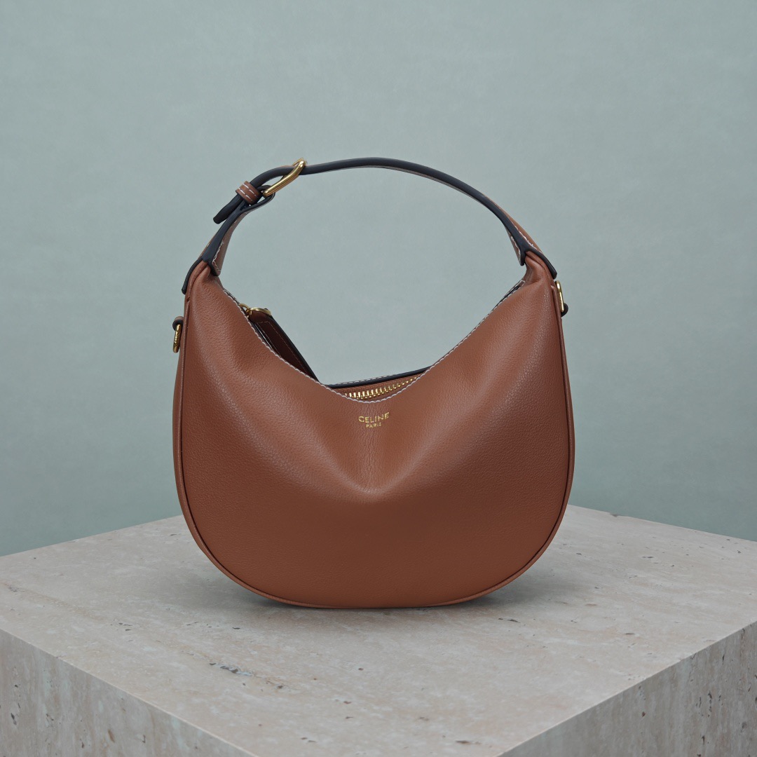 Celine 25ss Lulu Shoulder Bags Size 24*21*5cm