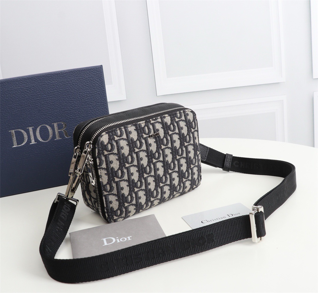 Dior Mens Shoulder Bags 17*12*6cm